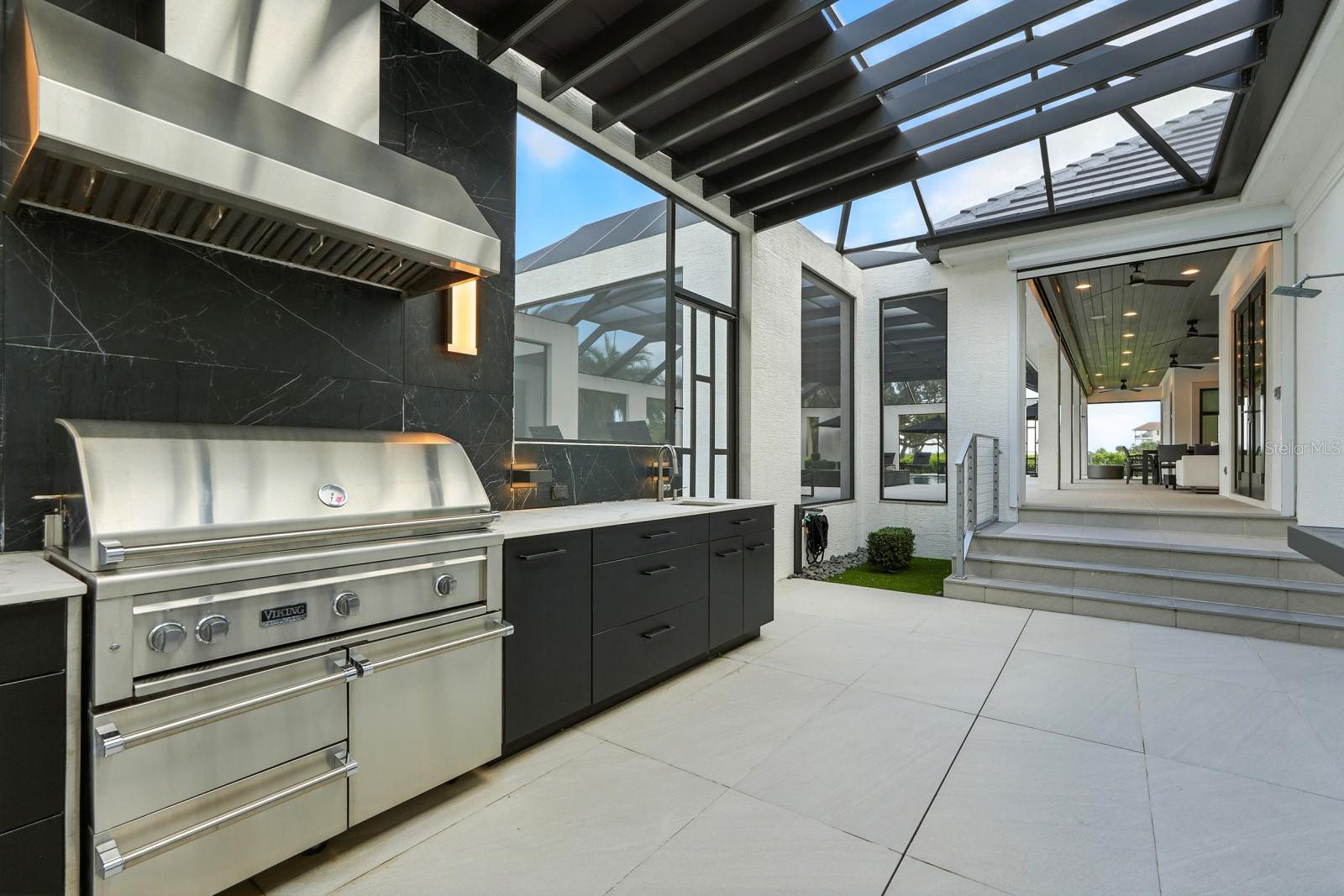 6 CORDOBA CT