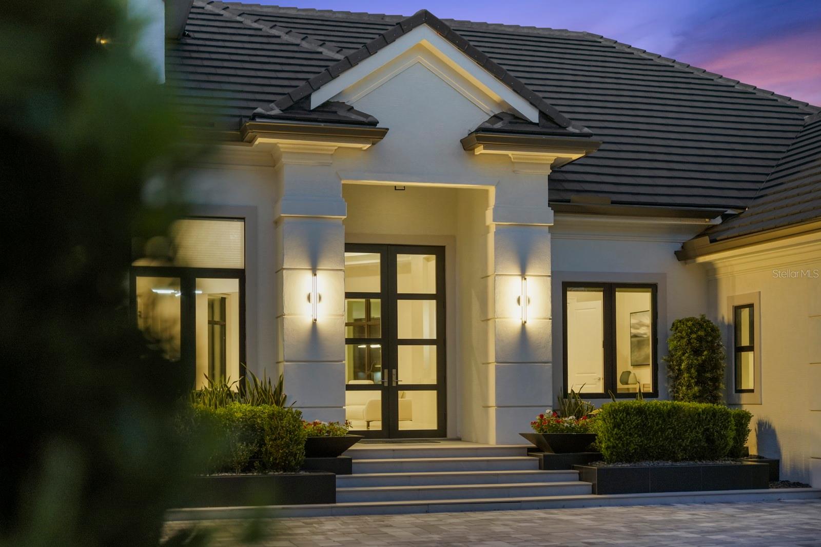 6 CORDOBA CT
