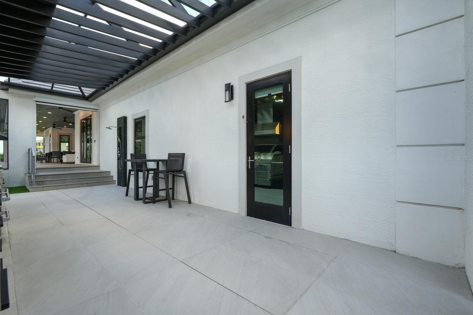 6 CORDOBA CT