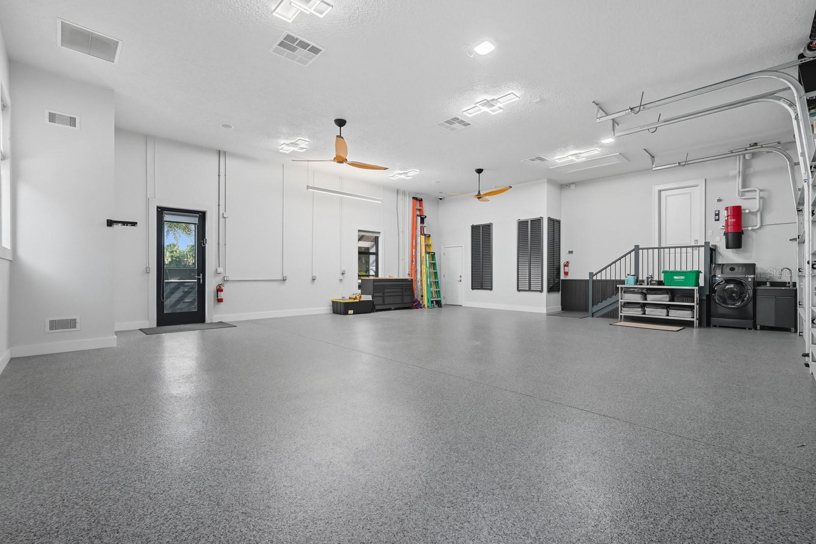 6 CORDOBA CT