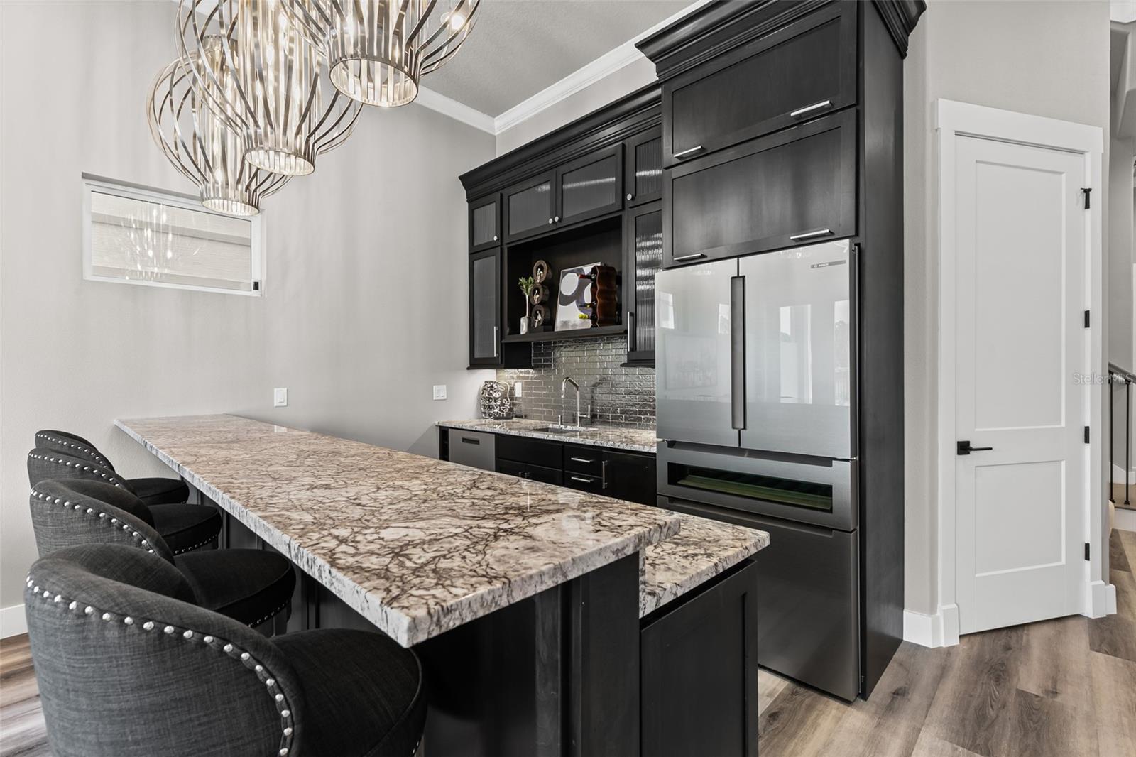 228 YACHT HARBOR DR