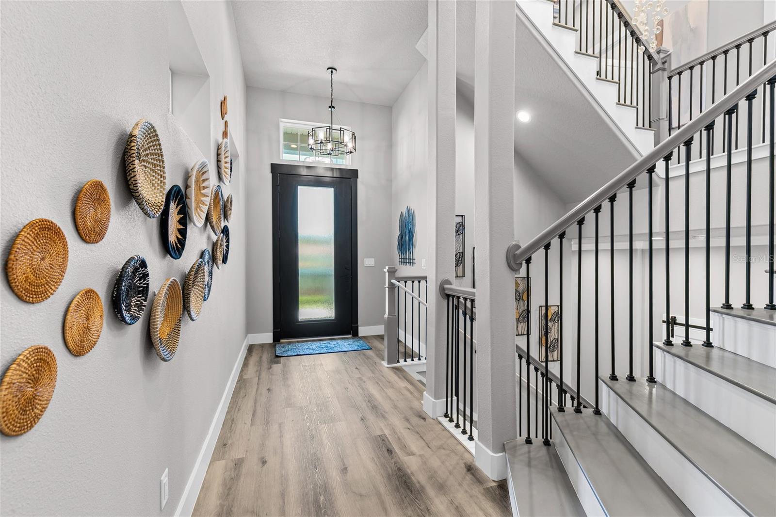 228 YACHT HARBOR DR
