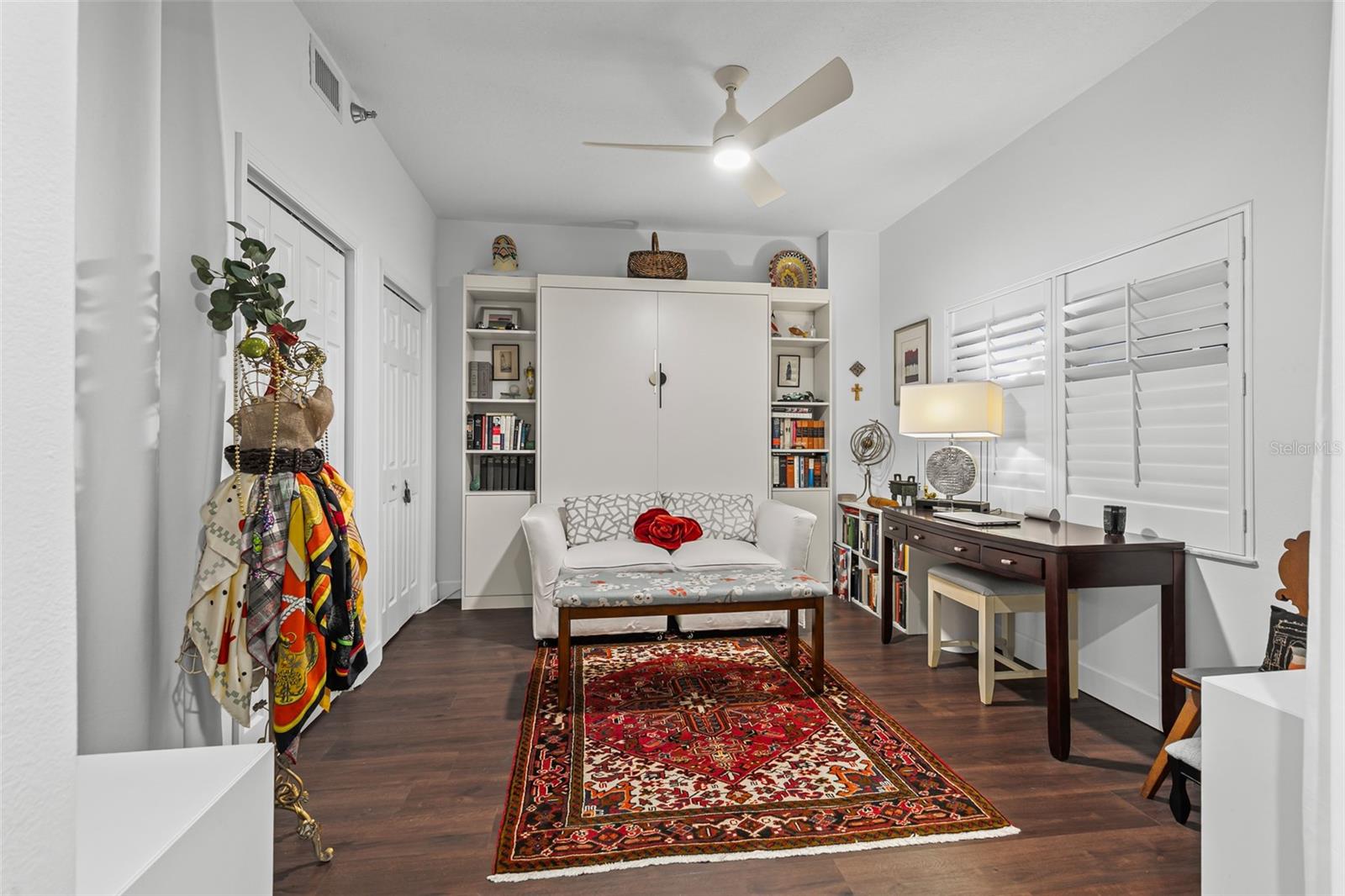 11 AVENUE DE LA MER #1105