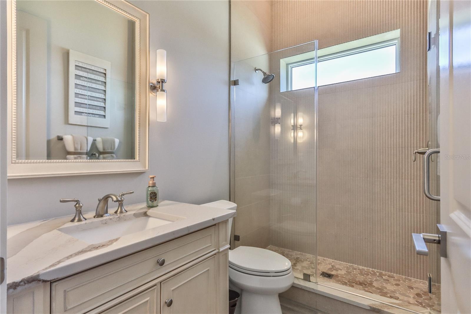 224 HARBOR VILLAGE PT N