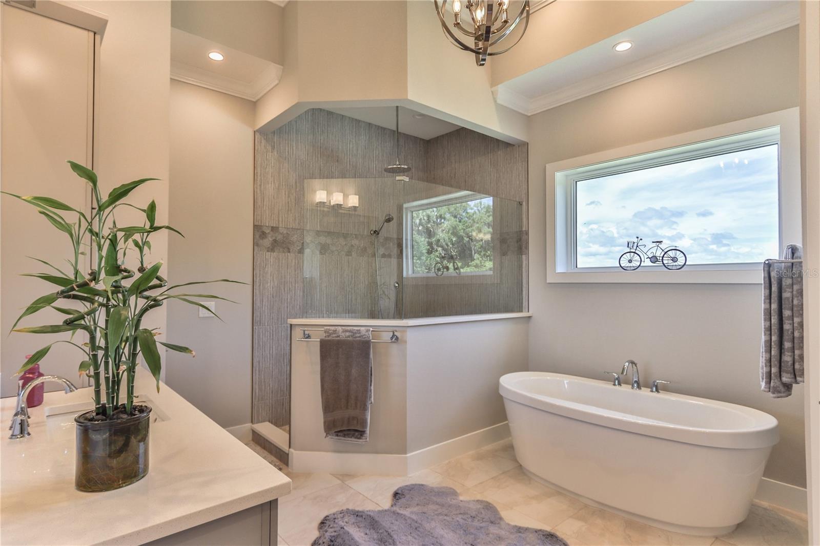 224 HARBOR VILLAGE PT N