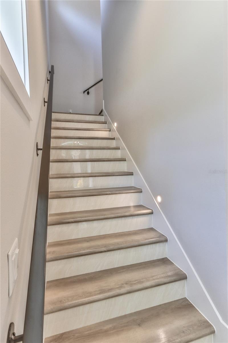 224 HARBOR VILLAGE PT N