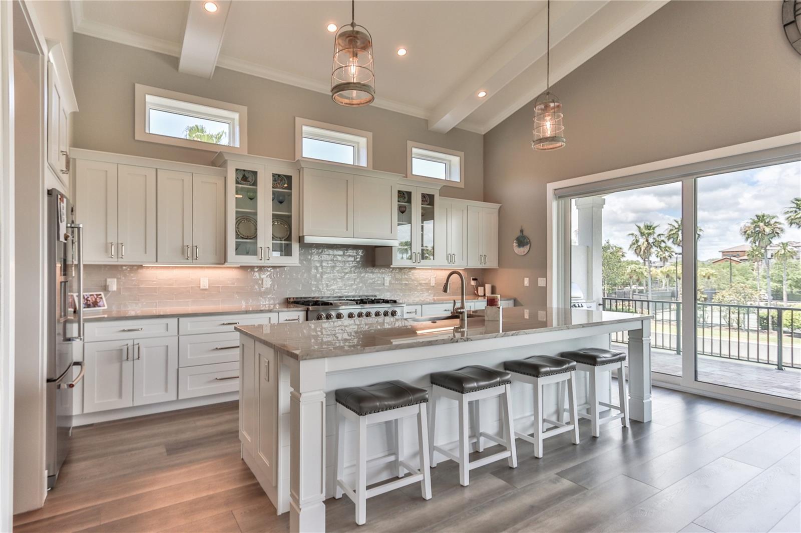 224 HARBOR VILLAGE PT N