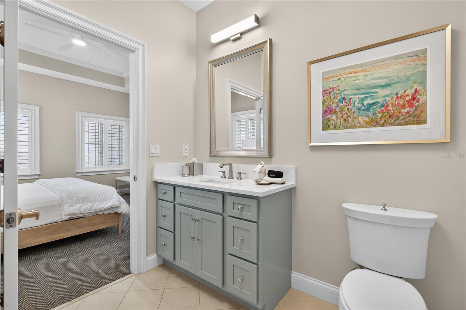 200 OCEAN CREST DR #151