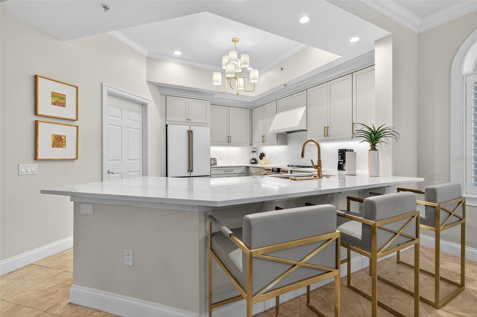 200 OCEAN CREST DR #151