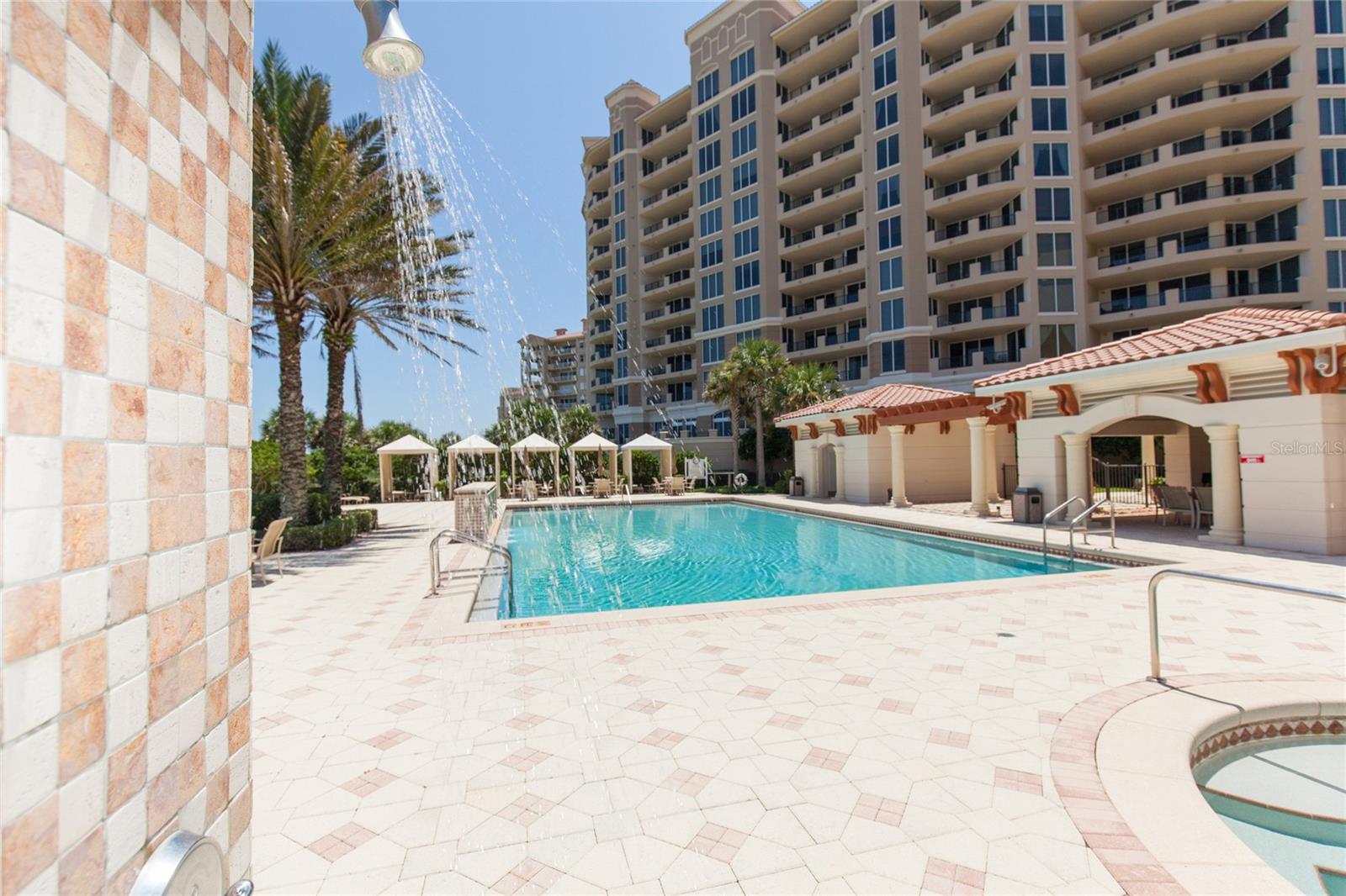 7 AVENUE DE LA MER #605