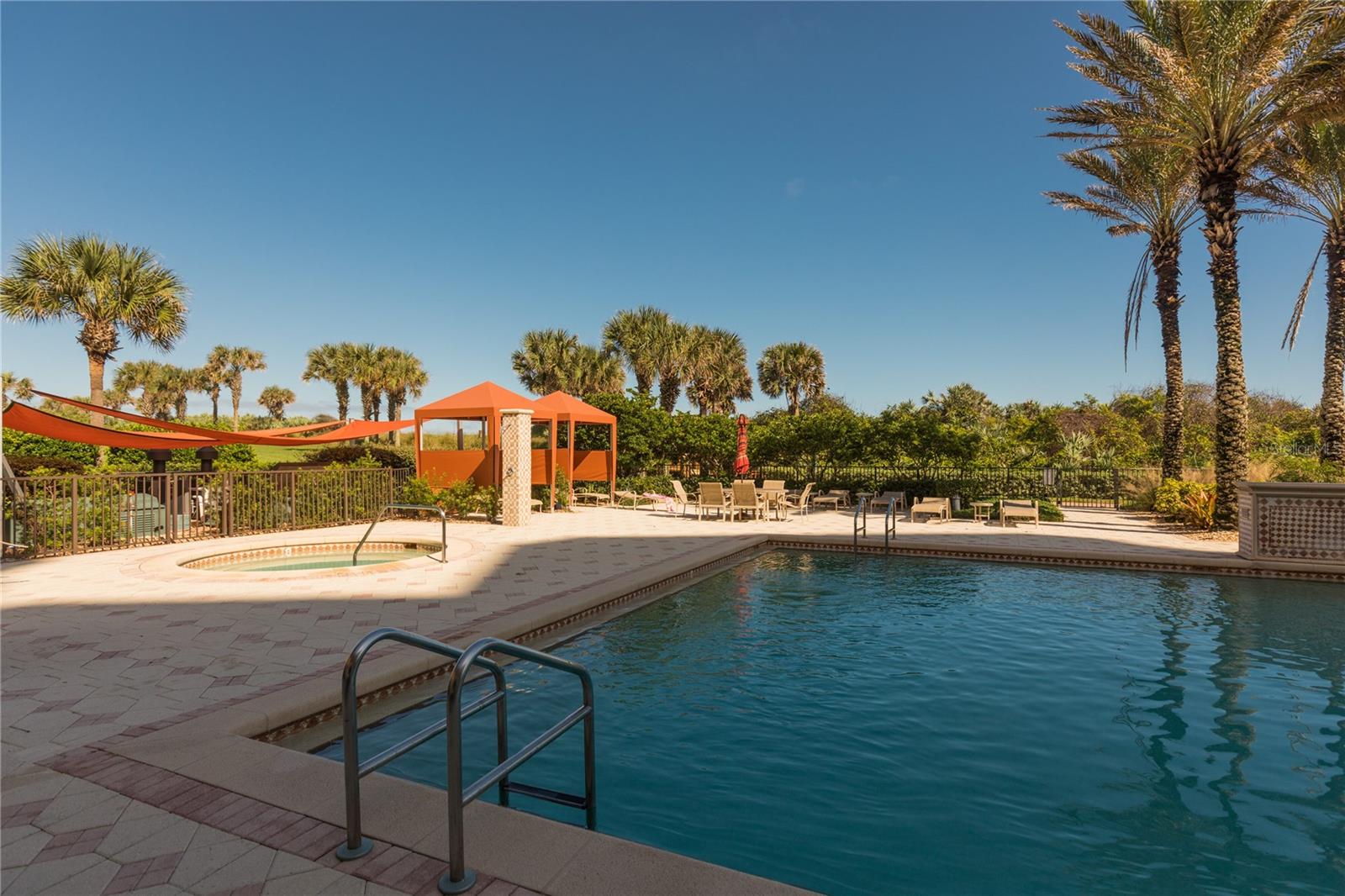 7 AVENUE DE LA MER #605