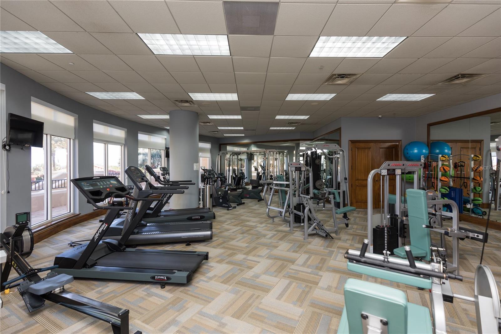 7 AVENUE DE LA MER #605