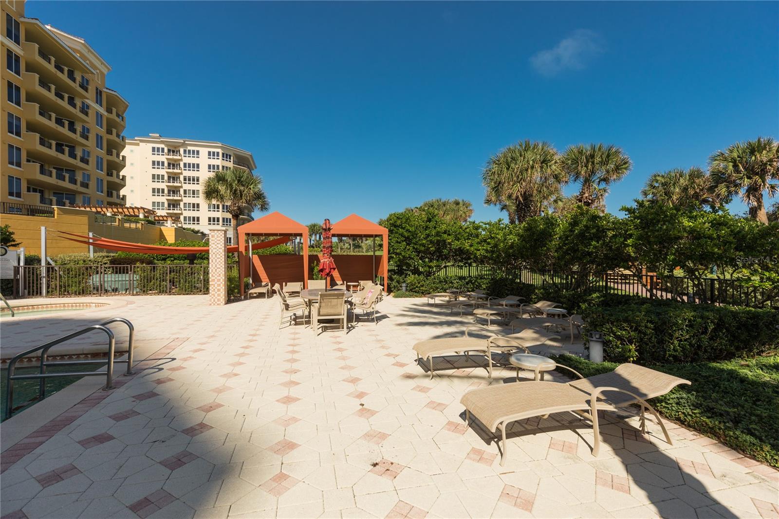 7 AVENUE DE LA MER #605