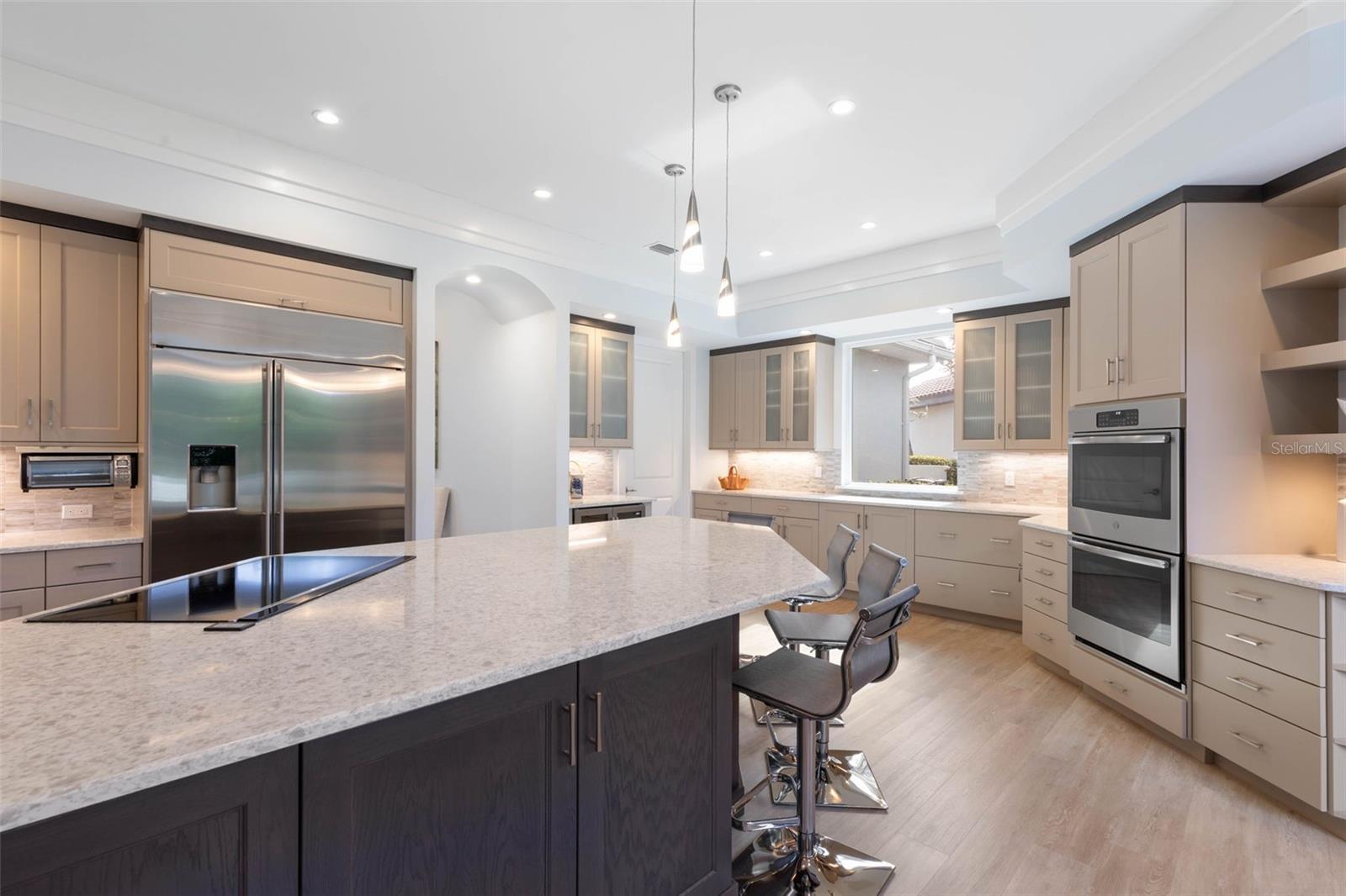 2 DRIFTWOOD LN