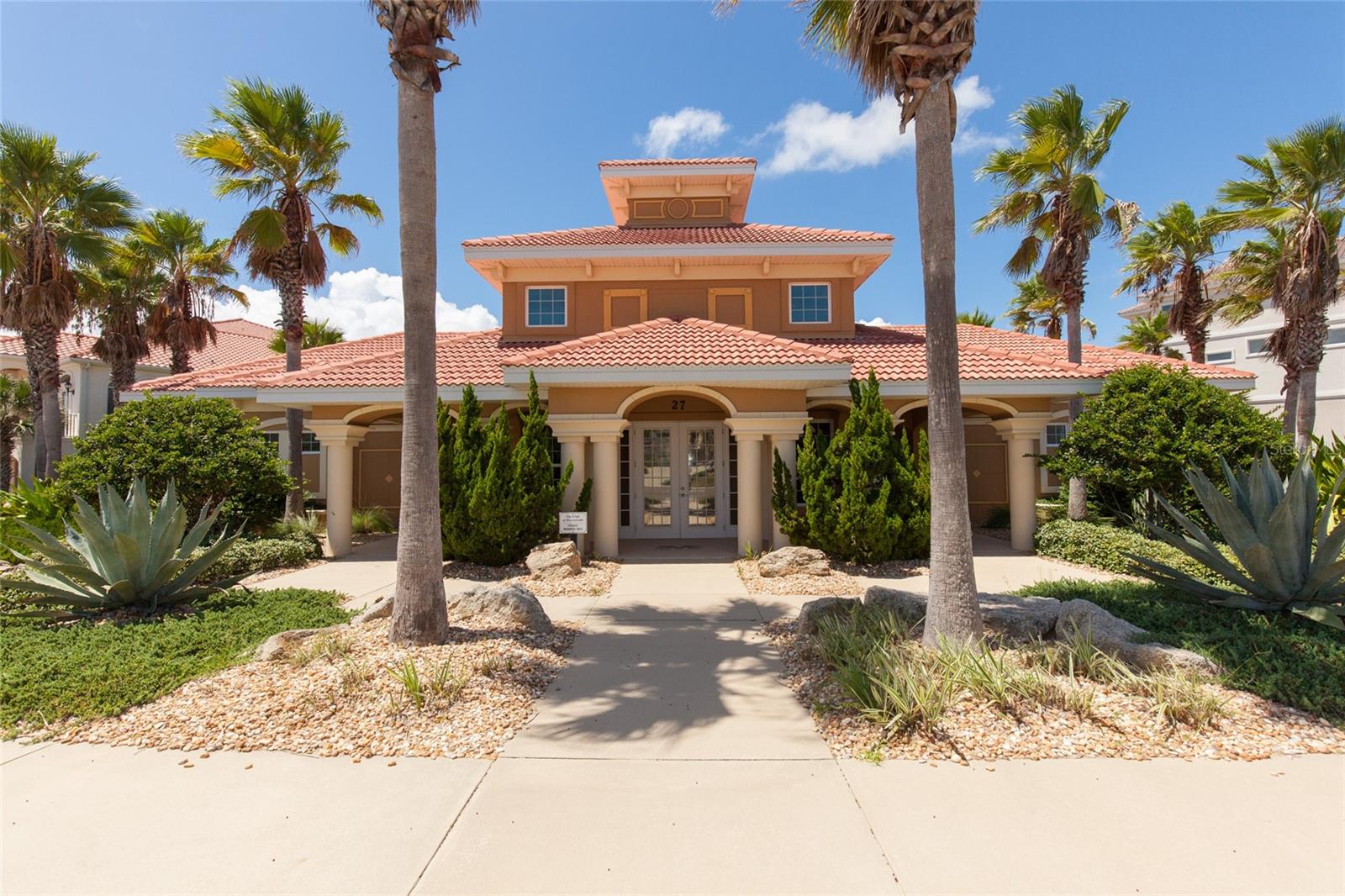 54 HAMMOCK BEACH CIR S