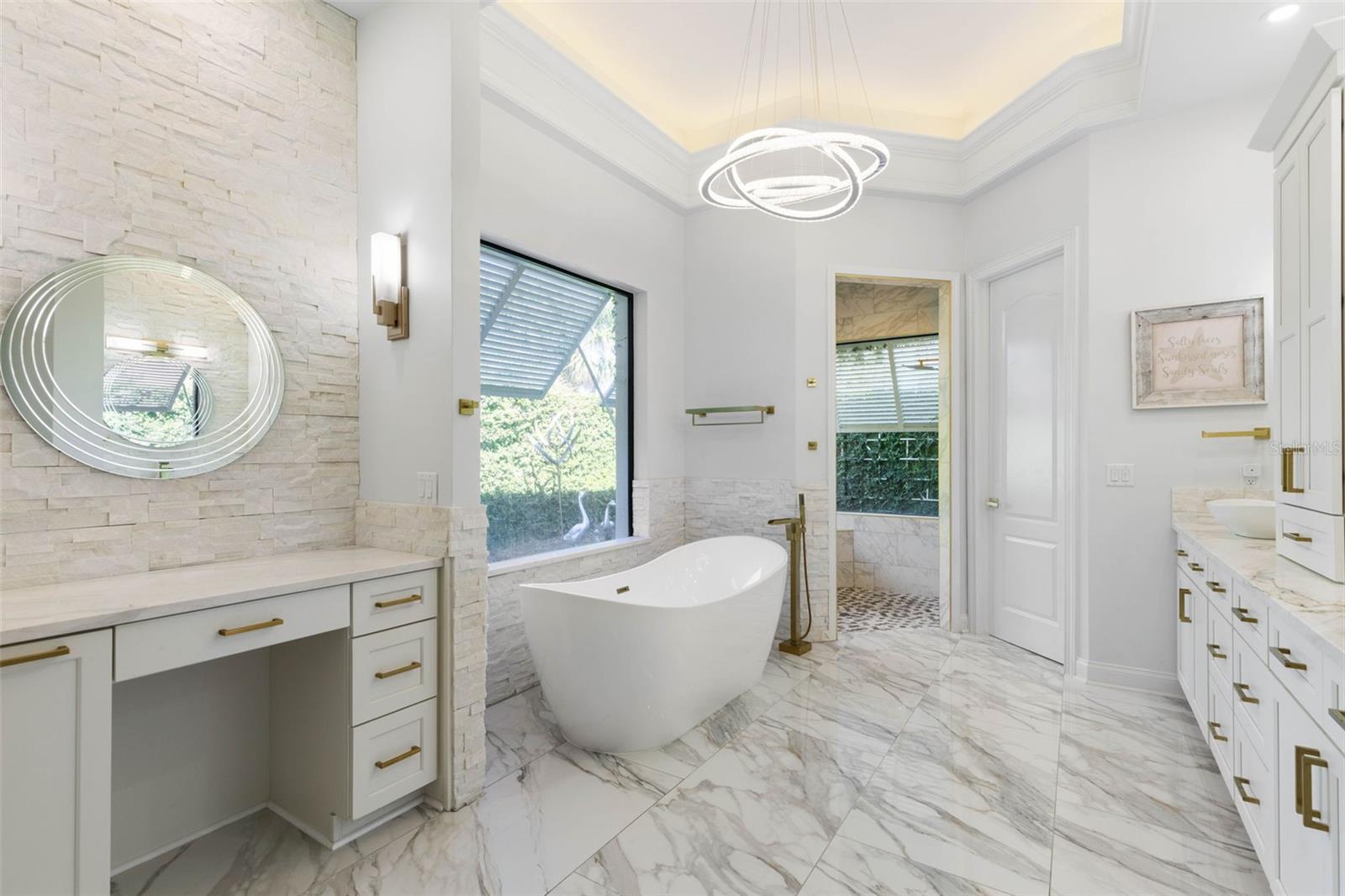 146 ISLAND ESTATES PKWY