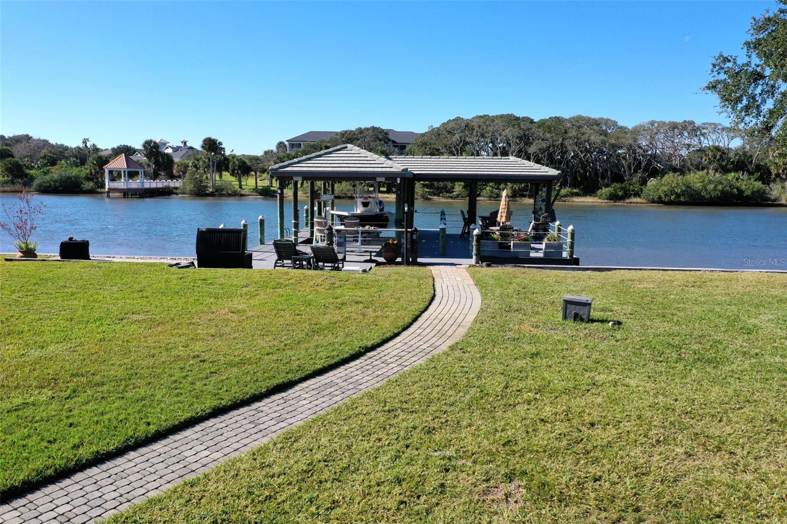 146 ISLAND ESTATES PKWY