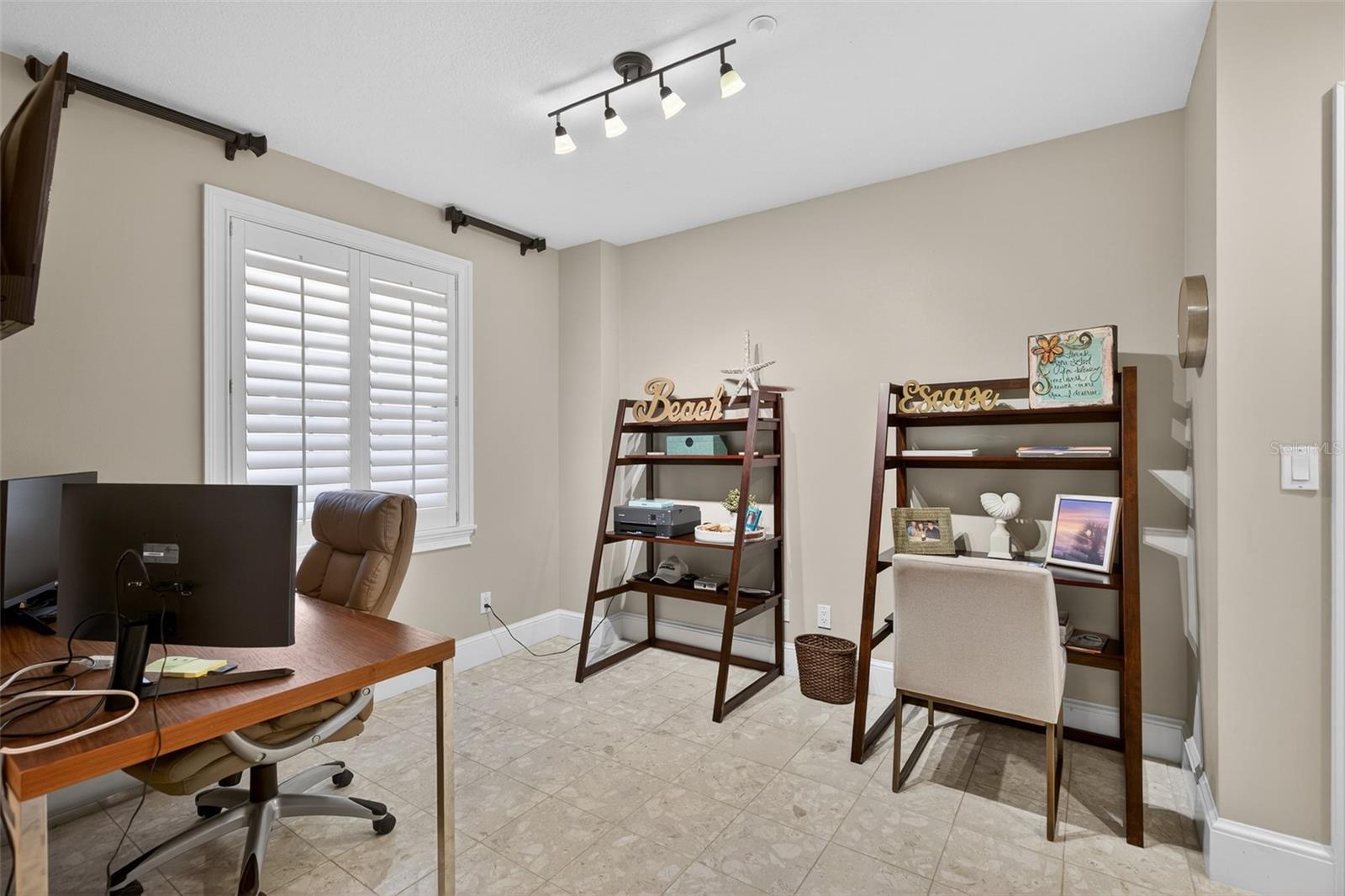 15 AVENUE DE LA MER #2204