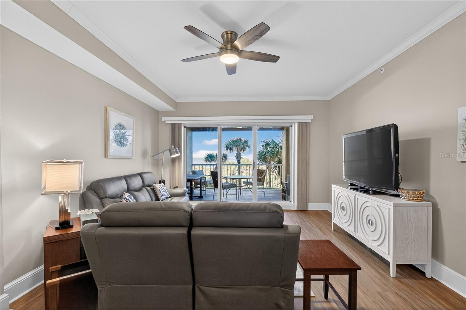 15 AVENUE DE LA MER #2204