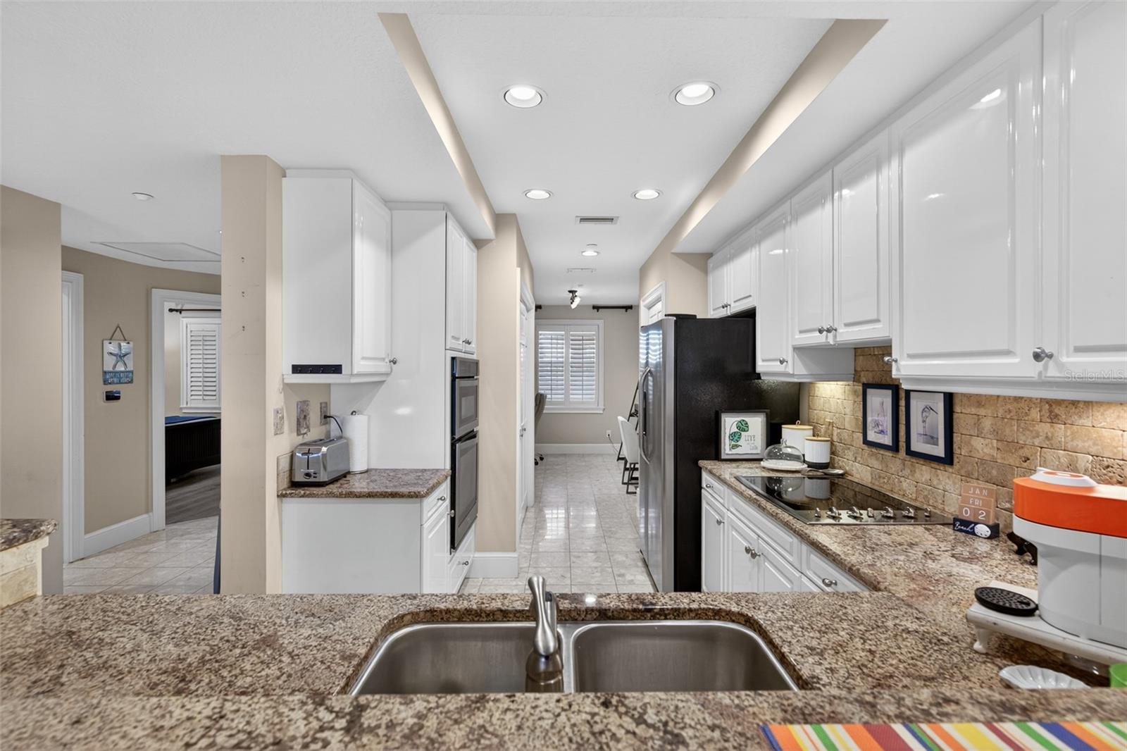 15 AVENUE DE LA MER #2204