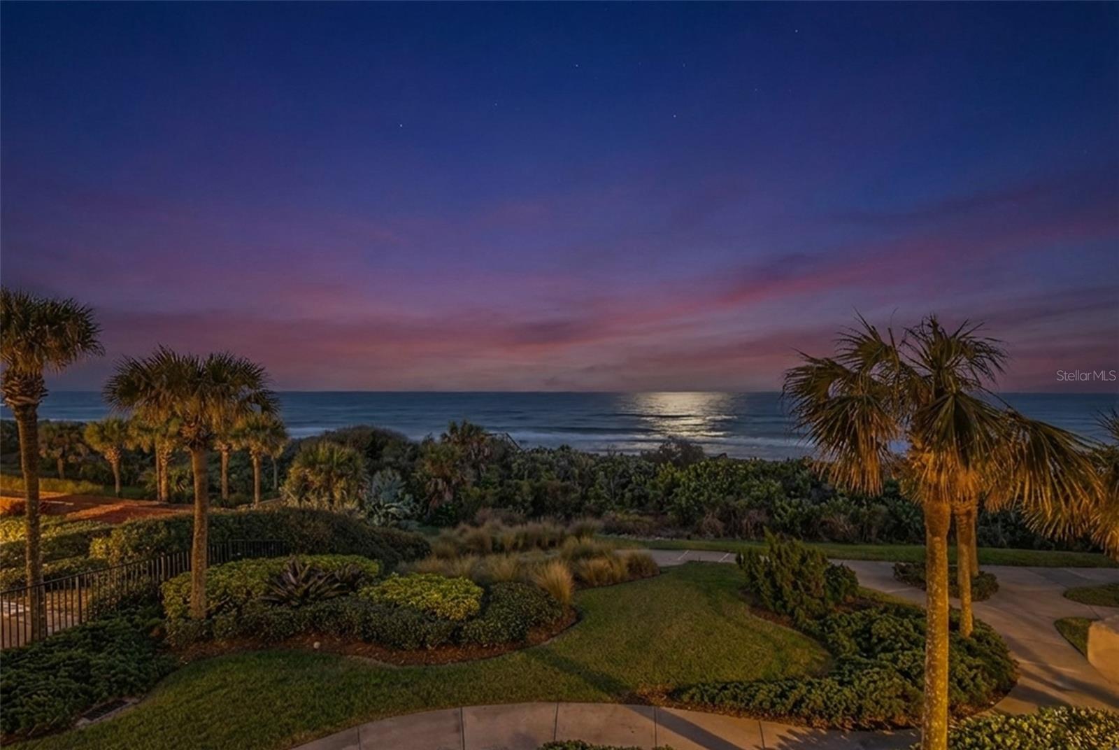 15 AVENUE DE LA MER #2204