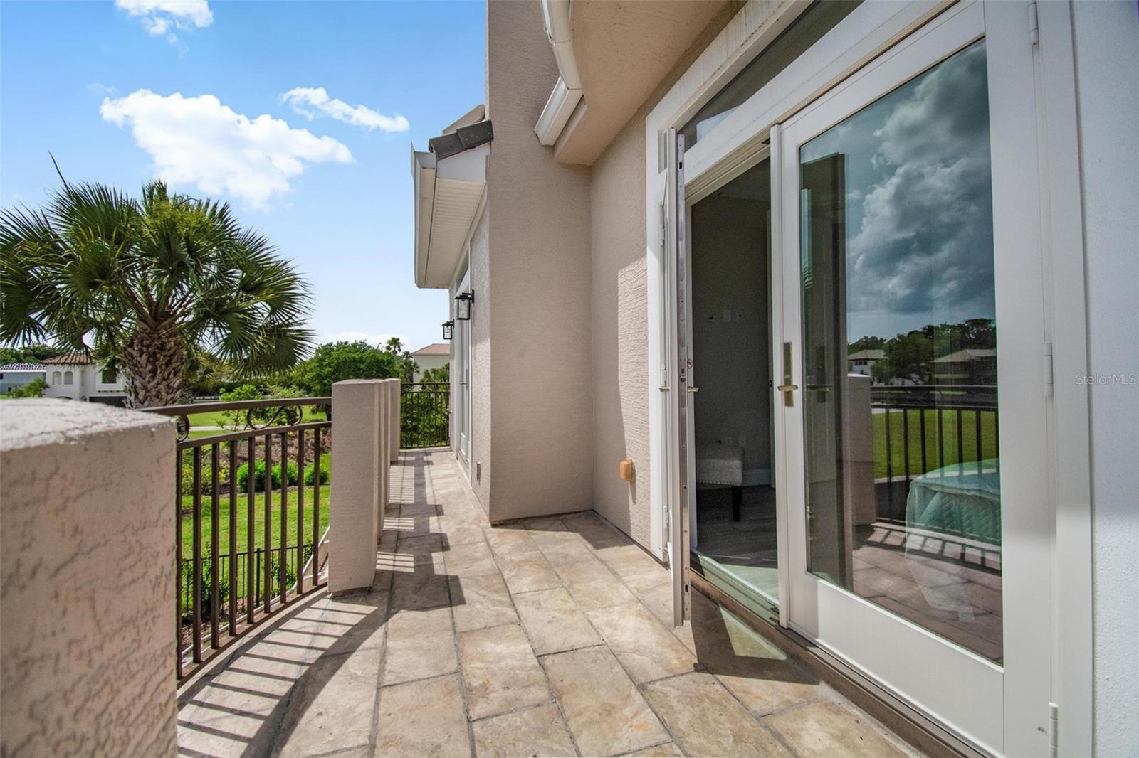 259 YACHT HARBOR DR