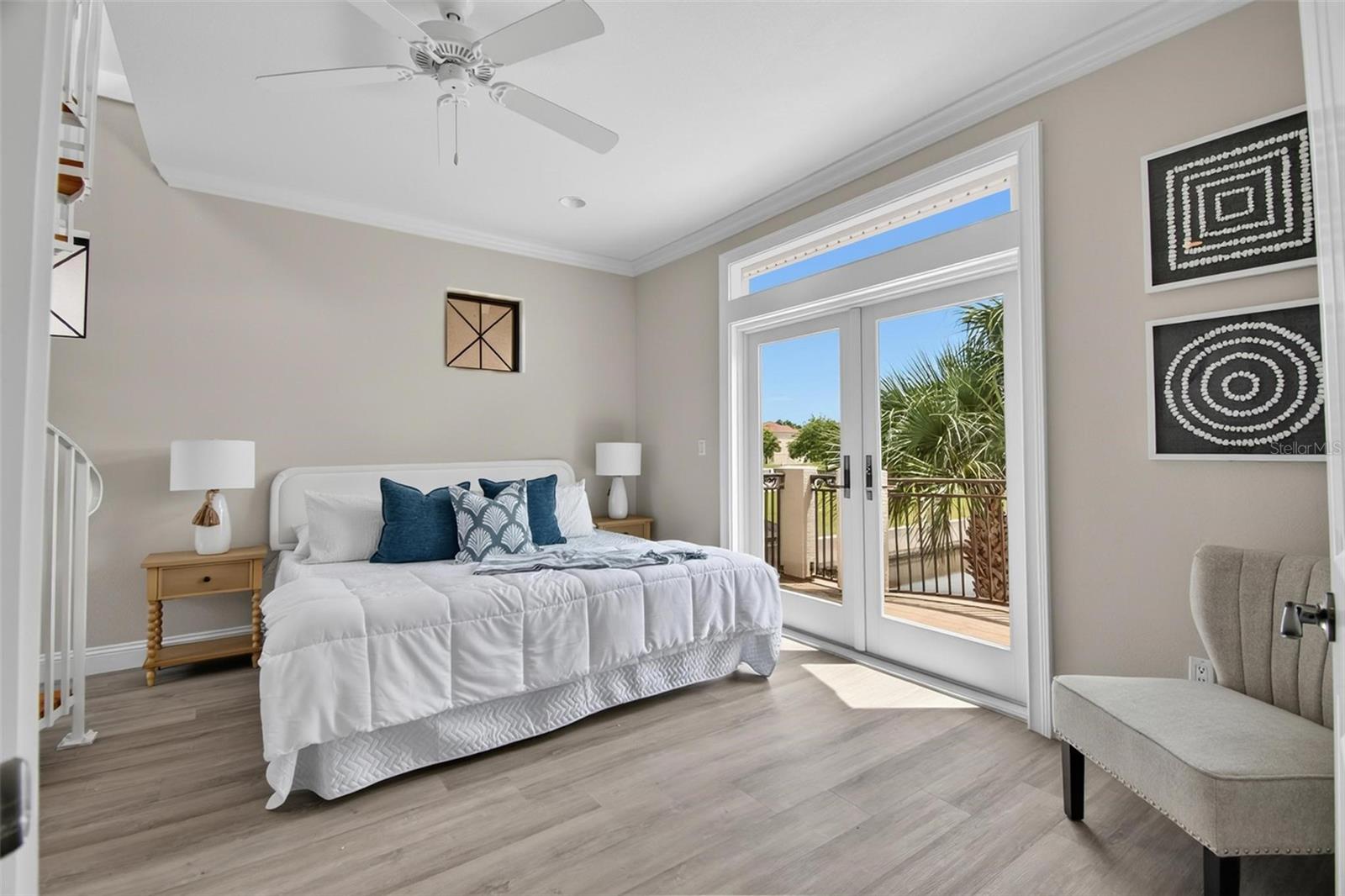 259 YACHT HARBOR DR