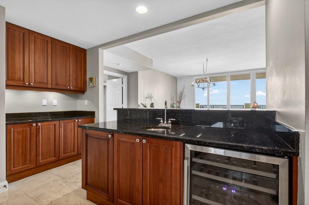 19 AVENUE DE LA MER #804