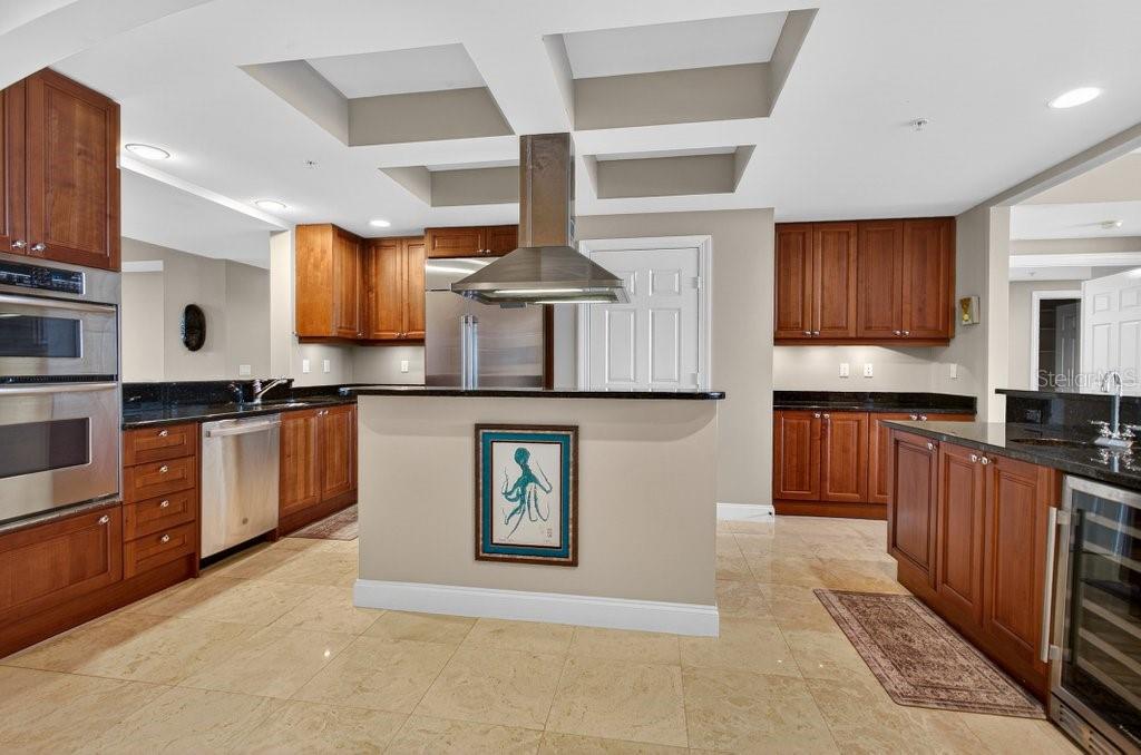 19 AVENUE DE LA MER #804