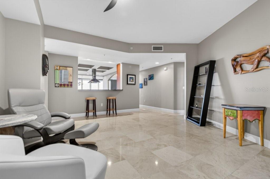 19 AVENUE DE LA MER #804