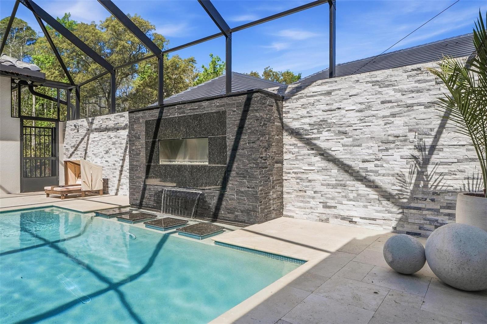 67 NEW LEATHERWOOD DR