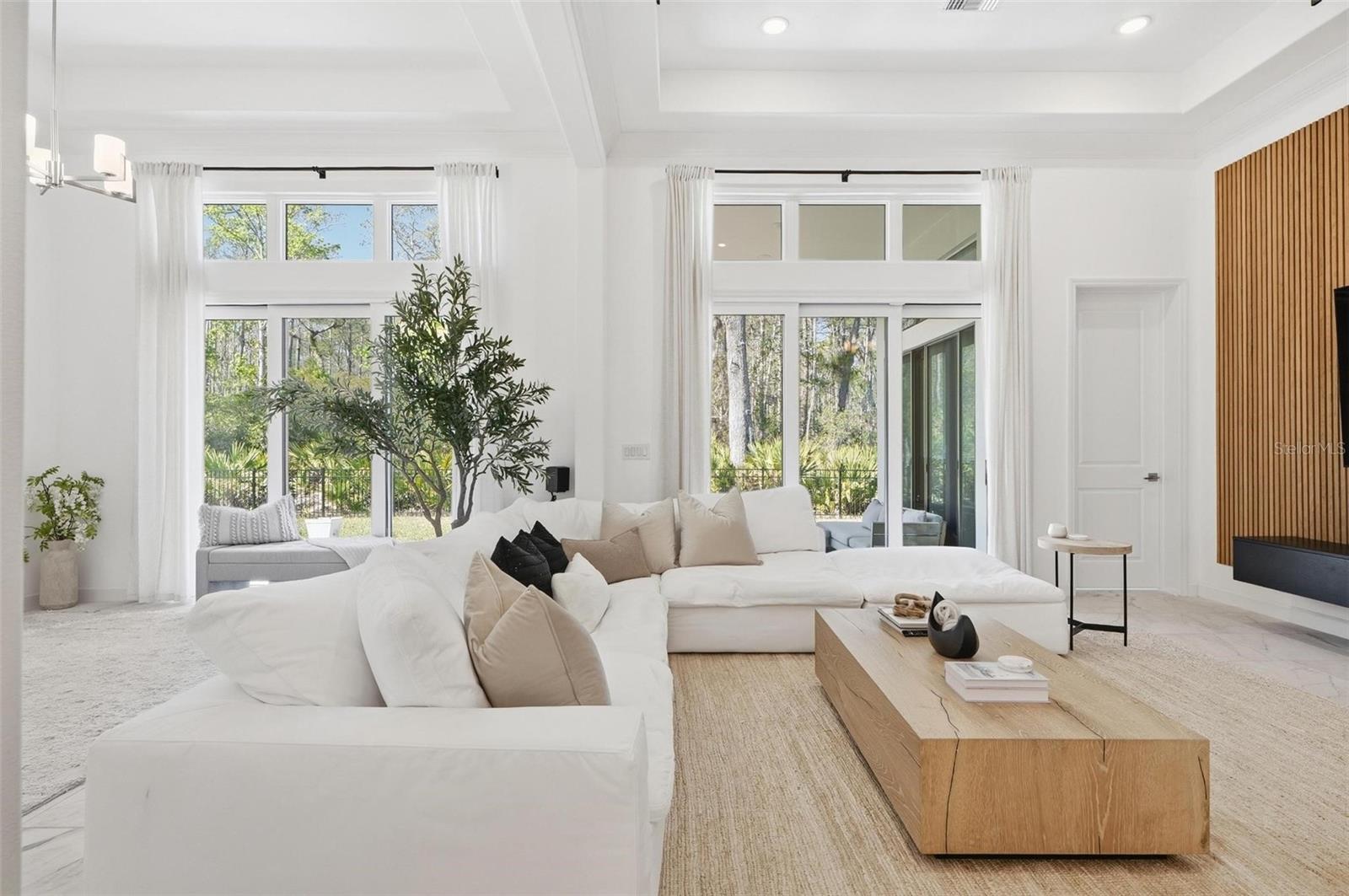 67 NEW LEATHERWOOD DR