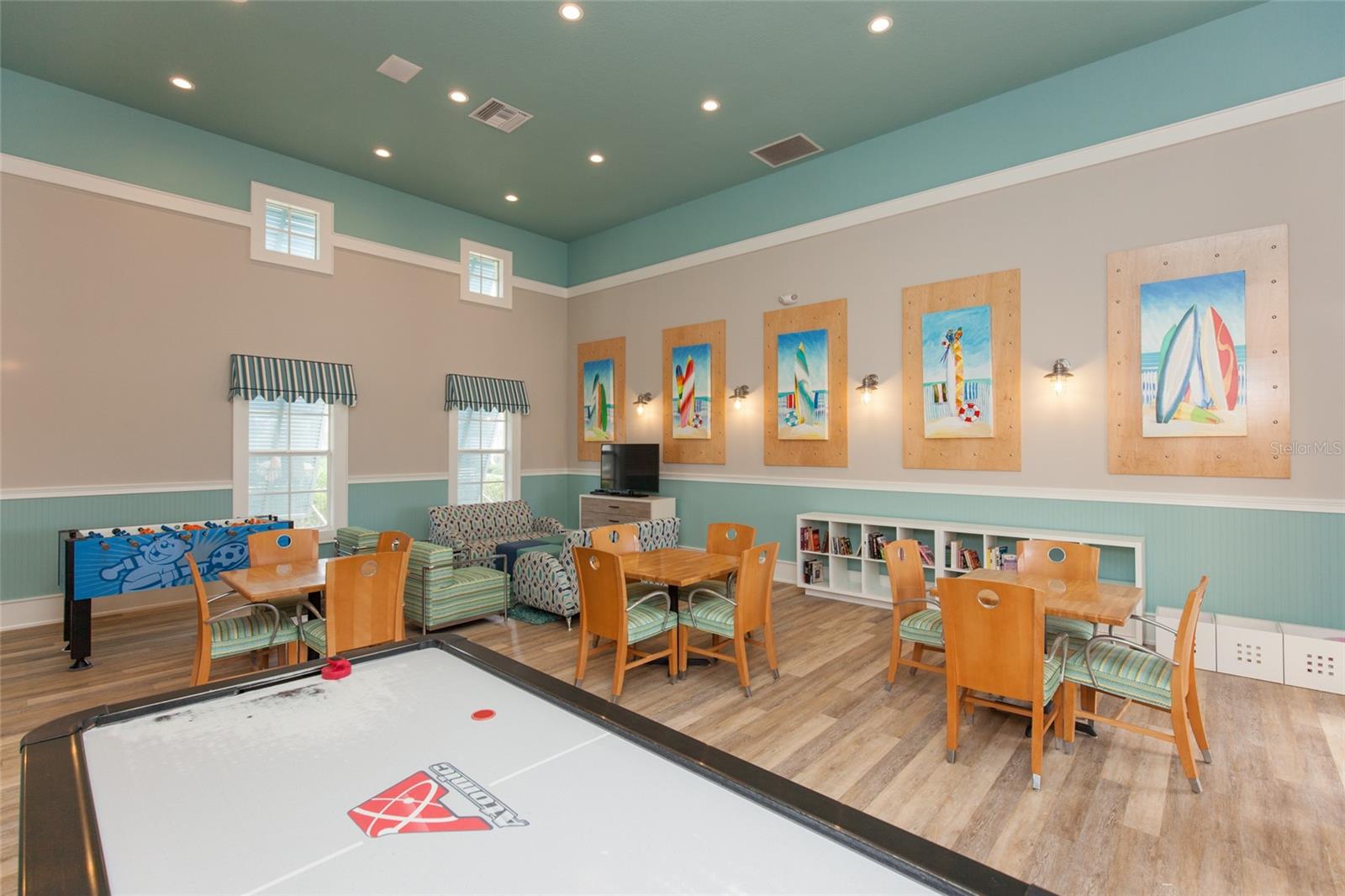 6 CINNAMON BEACH WAY