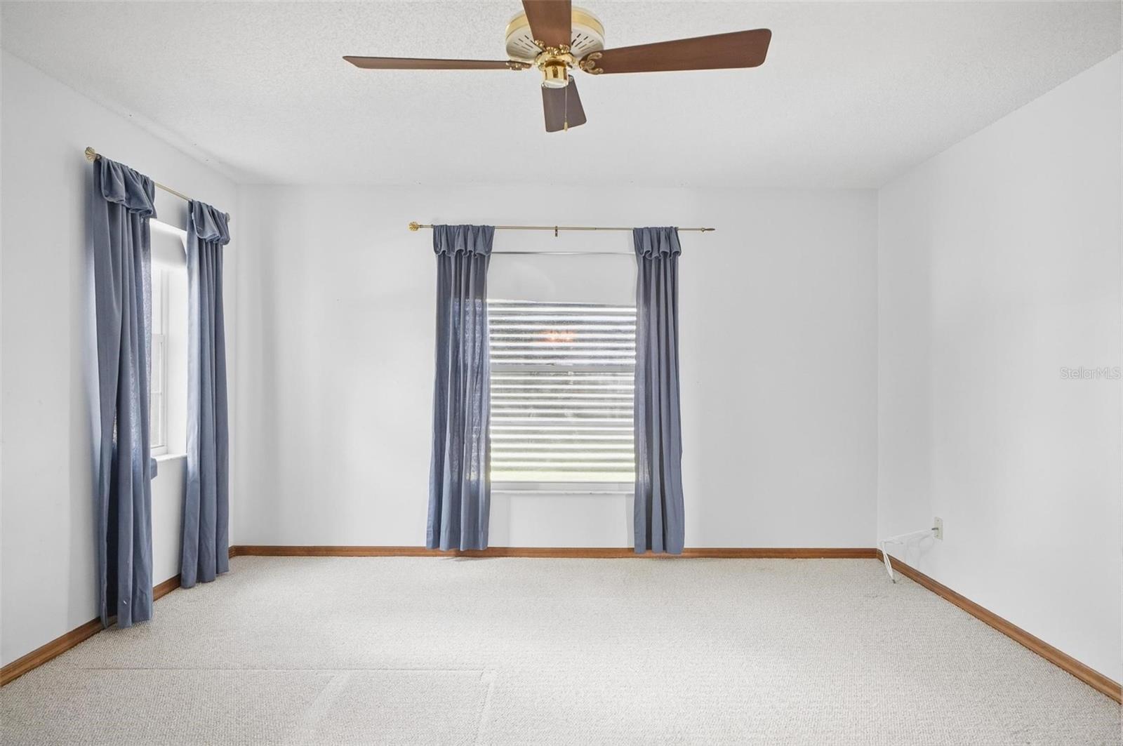 10 CHERRY CT