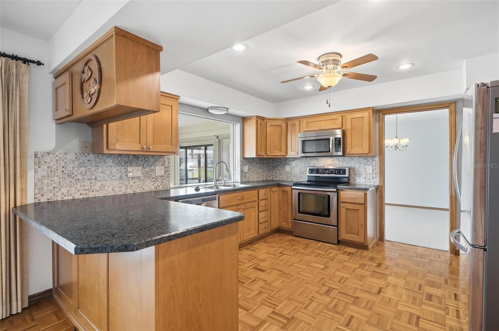 10 CHERRY CT