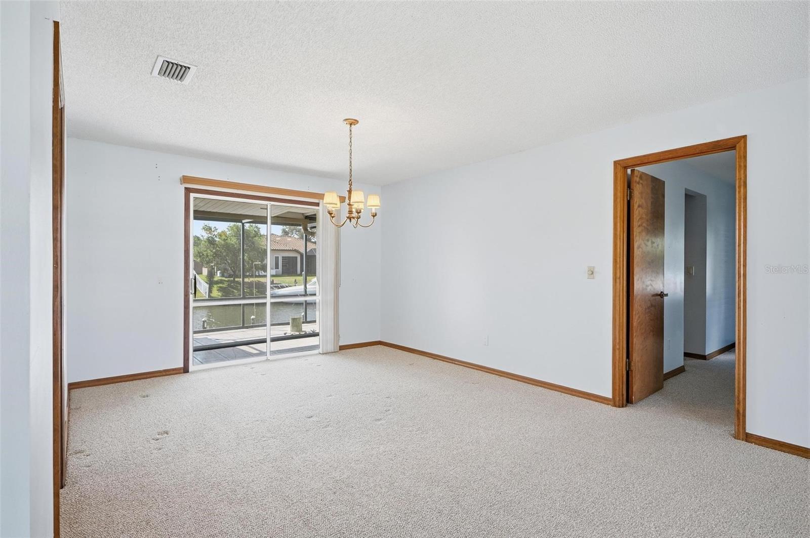 10 CHERRY CT