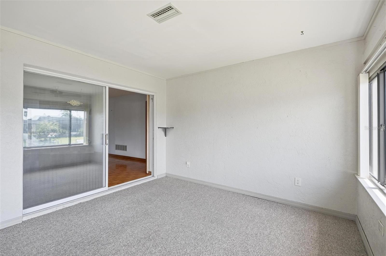 10 CHERRY CT