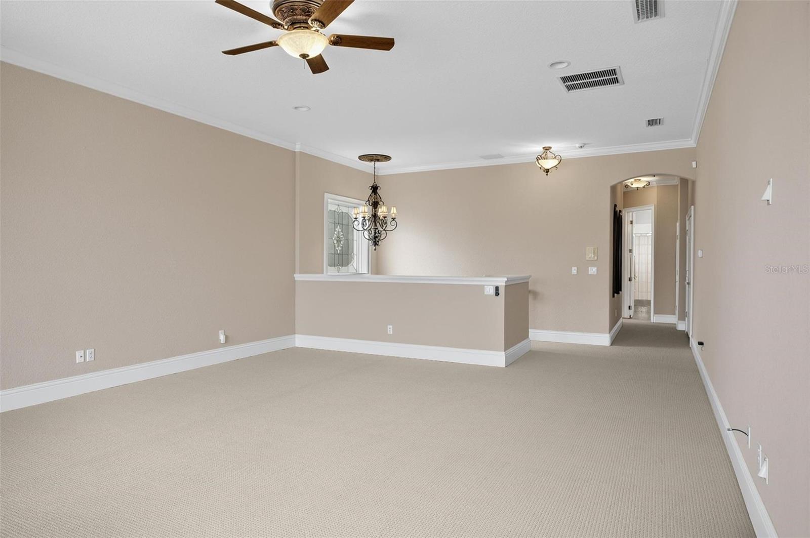 68 OAK VIEW CIR W