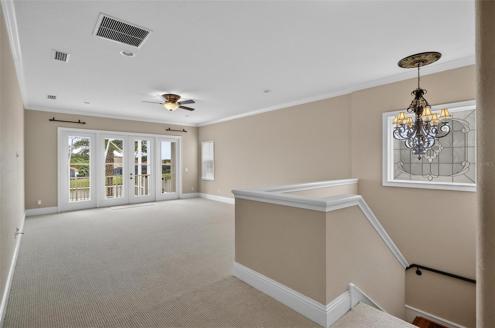 68 OAK VIEW CIR W
