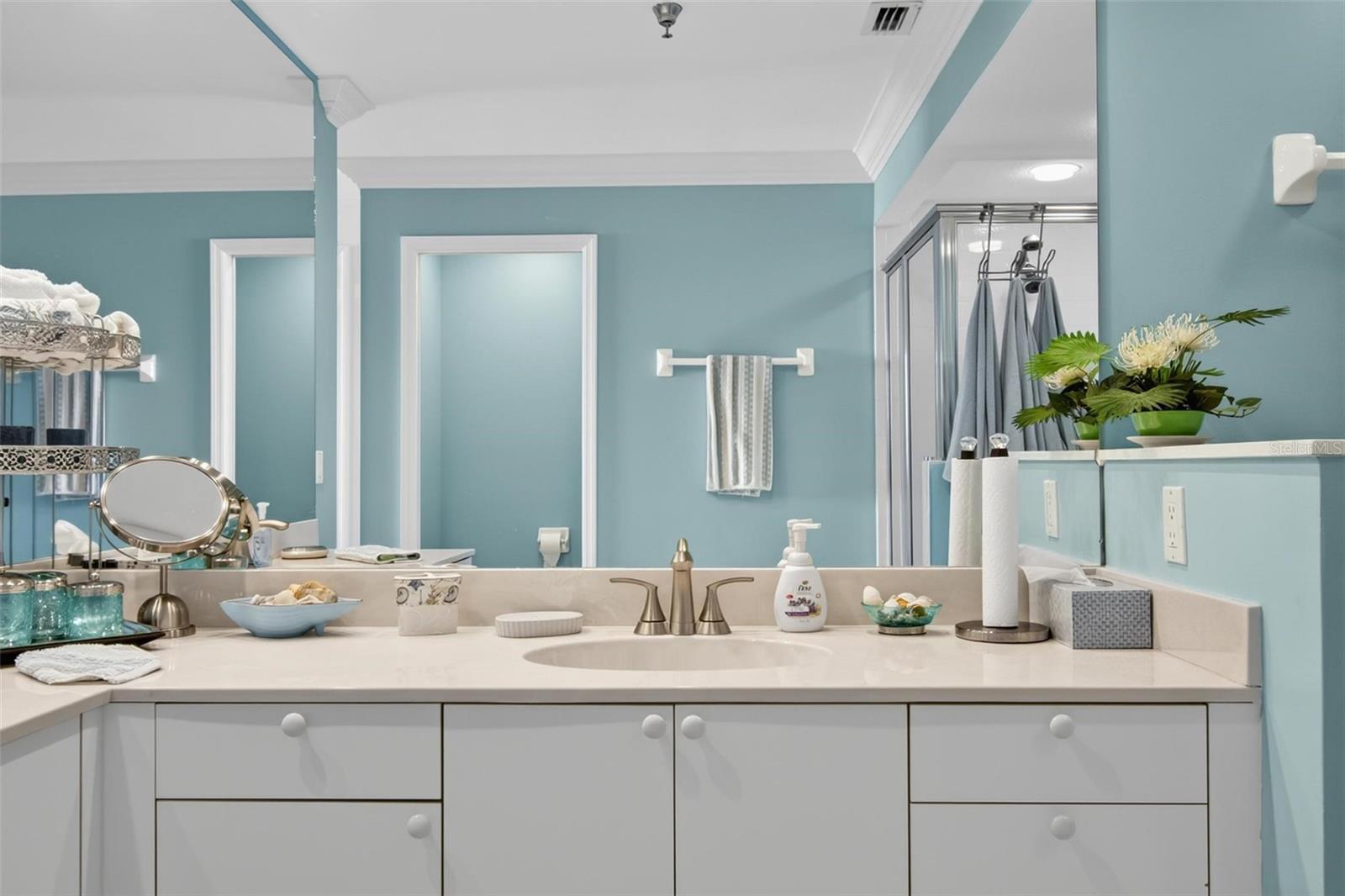 11 AVENUE DE LA MER #1303