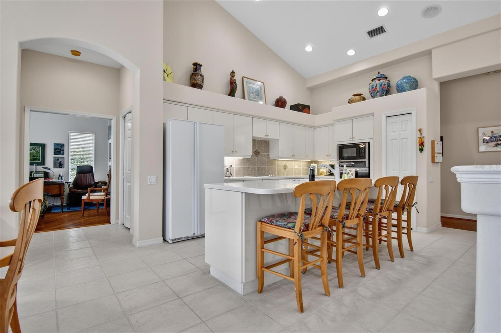 64 ISLAND ESTATES PKWY