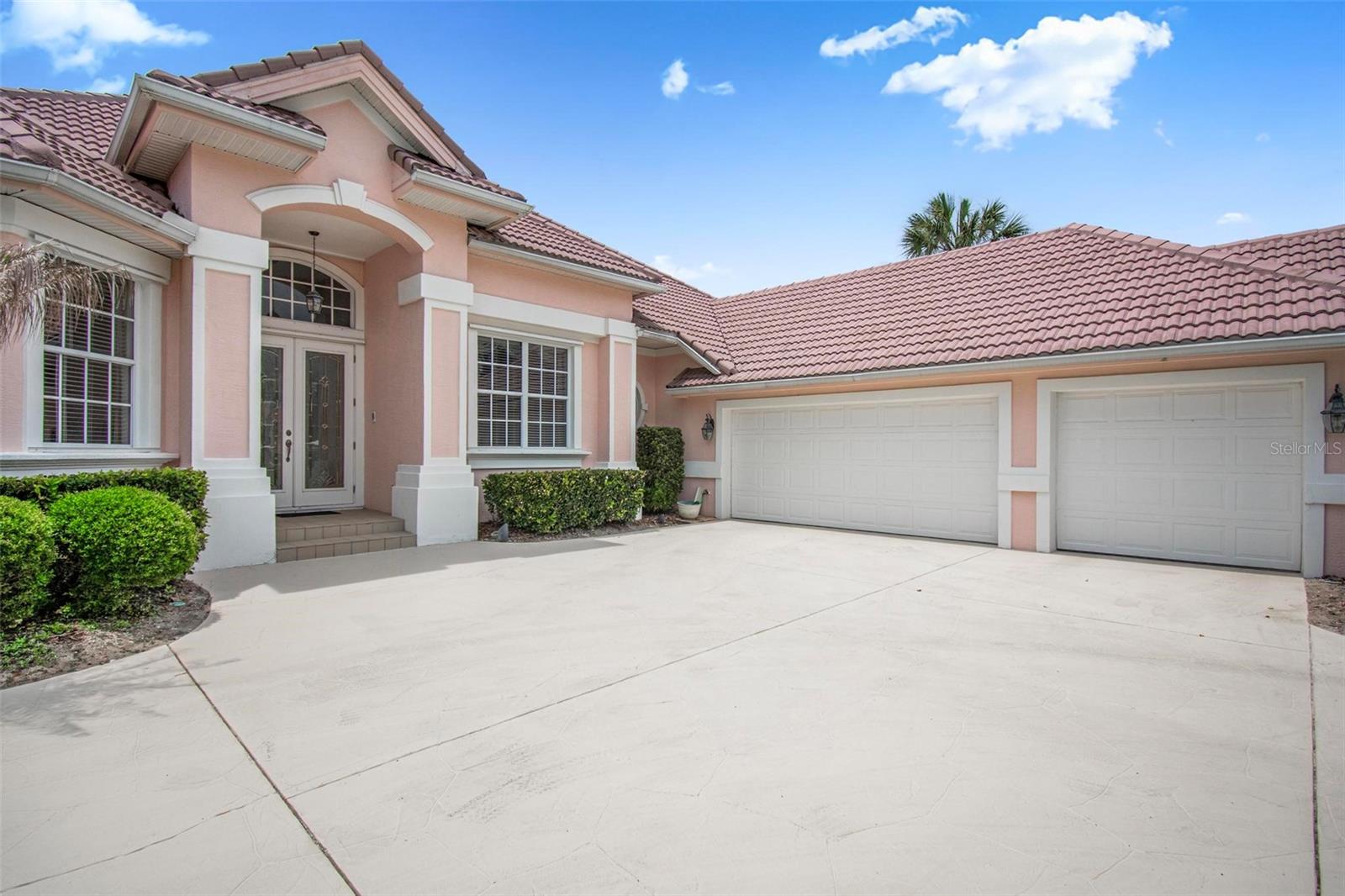 64 ISLAND ESTATES PKWY