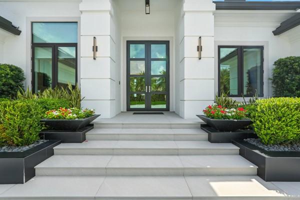 6 CORDOBA CT