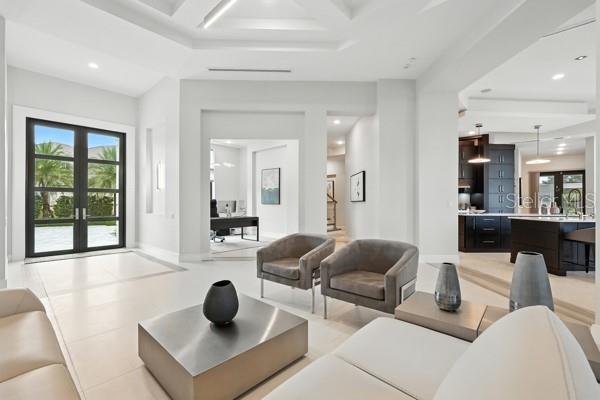 6 CORDOBA CT