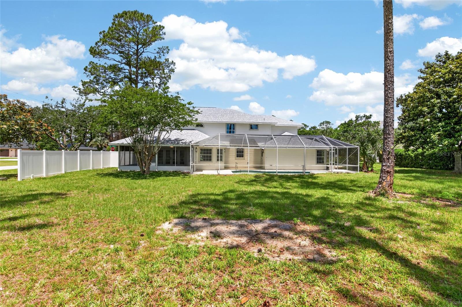 13 ELLSWORTH DR