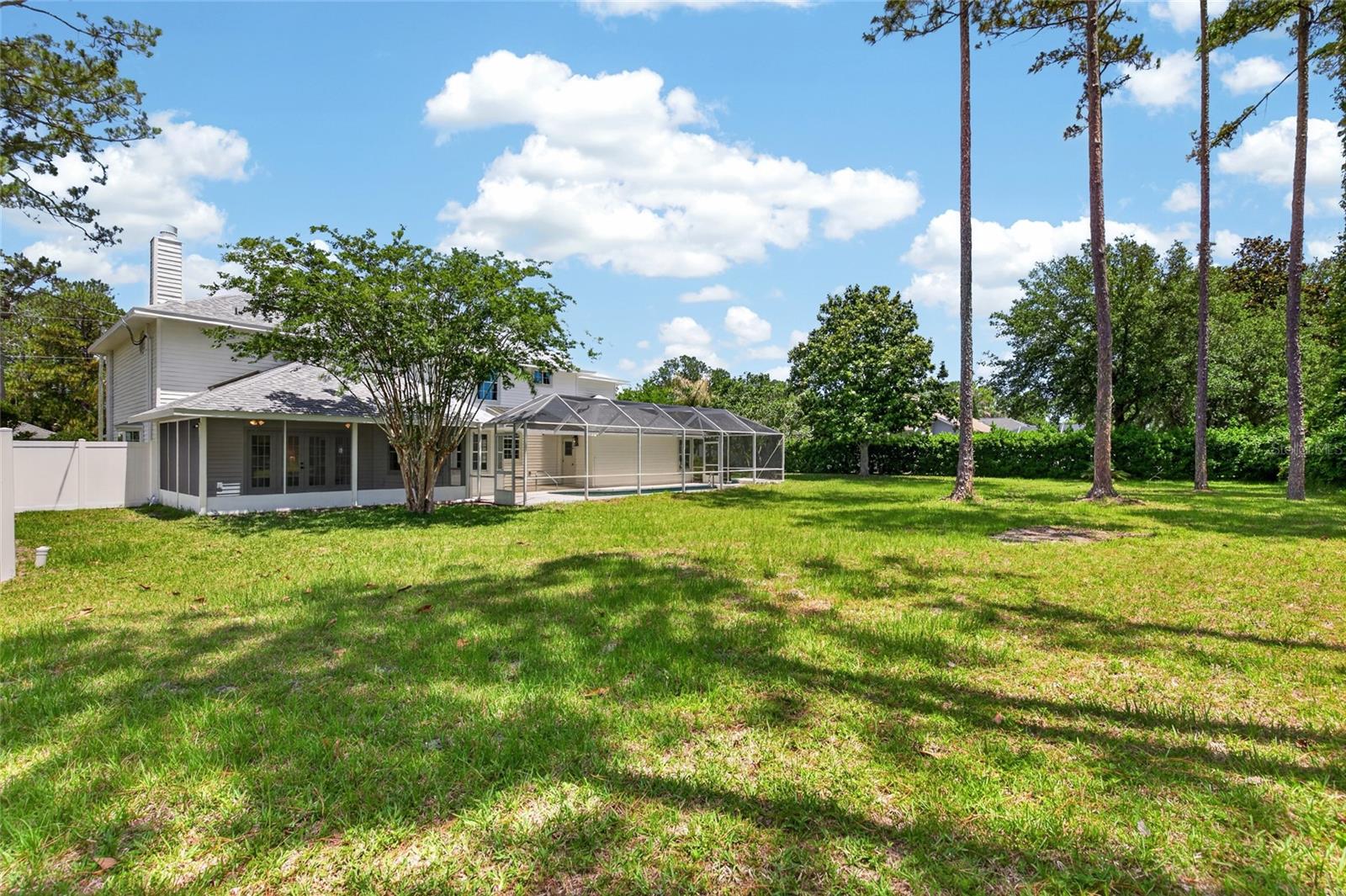 13 ELLSWORTH DR