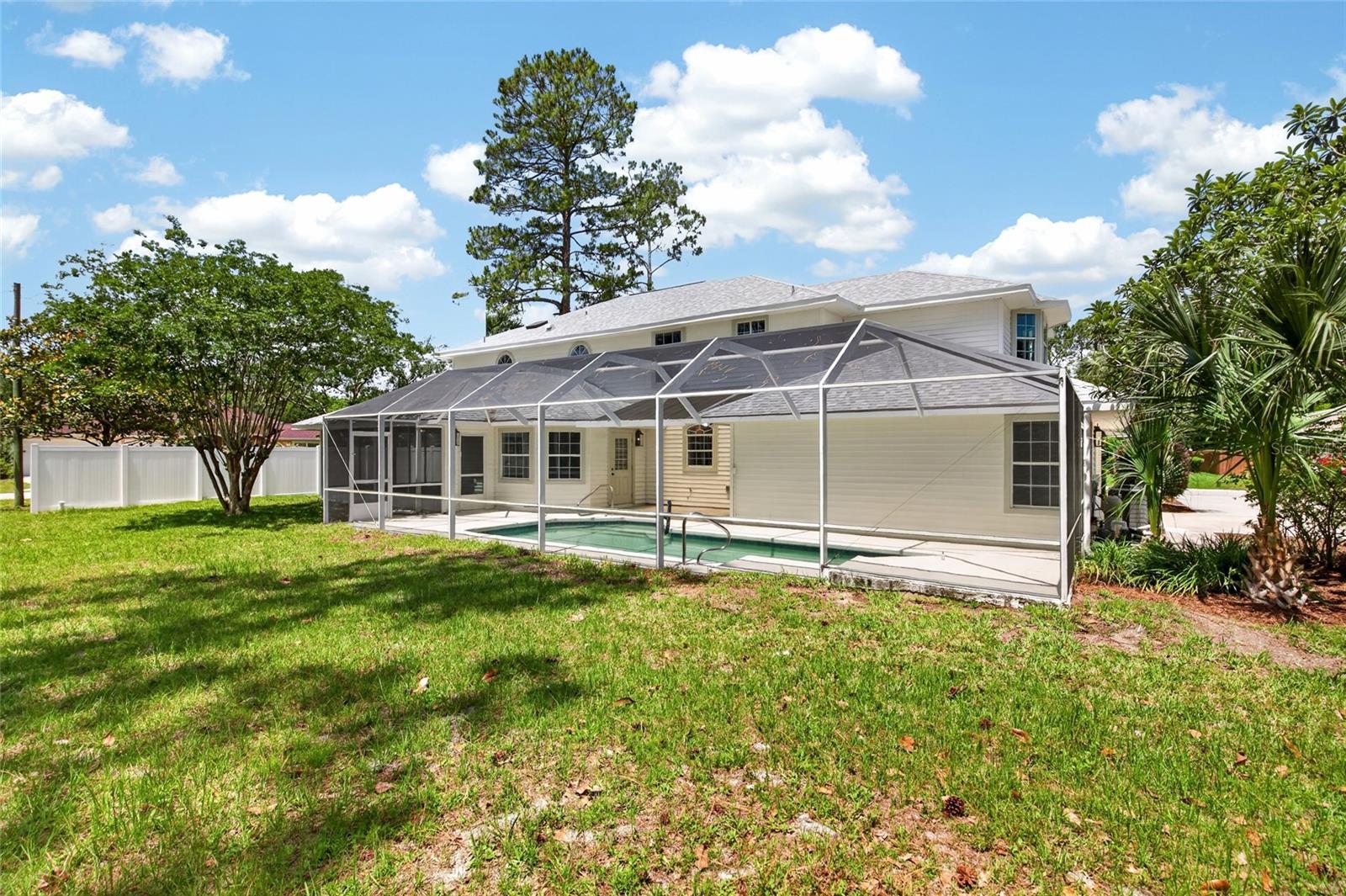 13 ELLSWORTH DR