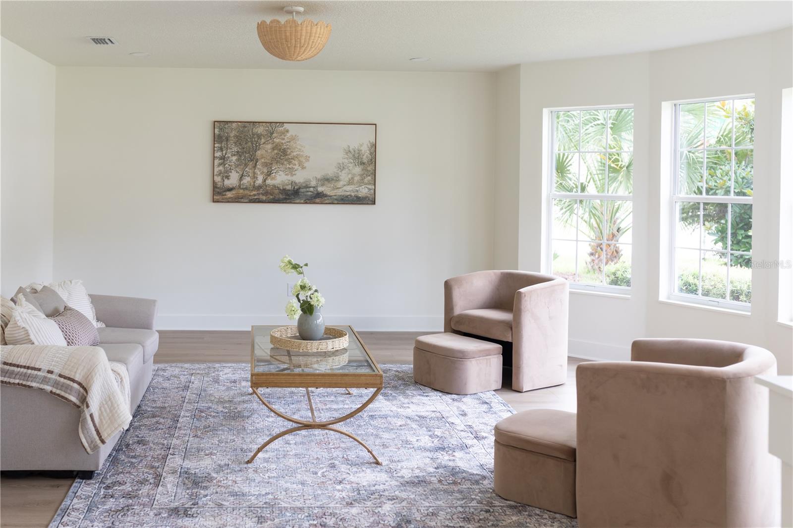 13 ELLSWORTH DR