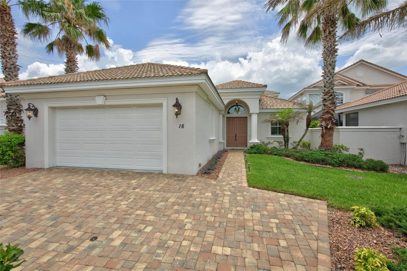 16 MONTILLA PL