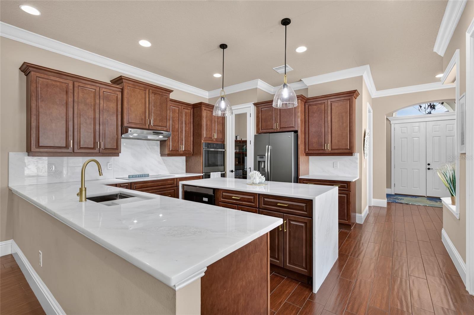 16 MONTILLA PL